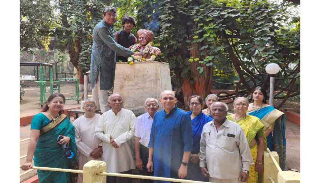 Pune The Th Sawai Gandharva Bhimsen Mahotsav Begins With Garlanding