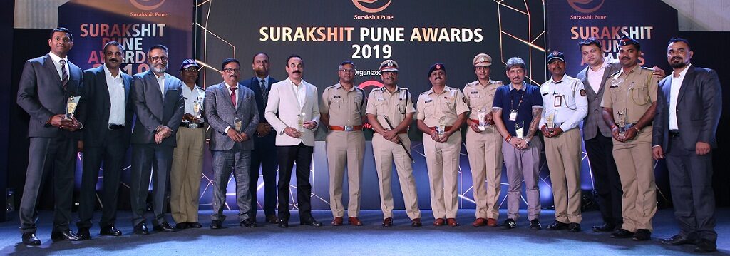 Several Police personnel, Fire personnel and Security professionals received awards at the Surakshit Awards 2019 in presence of DCP, Bachchan Singh, Bhanupratap Barge and Joint CP, Ravindra Shisve.