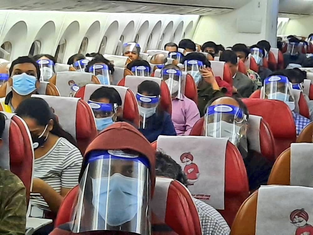 8503 Indians return from abroad in 43 flights under Vande Bharat ...
