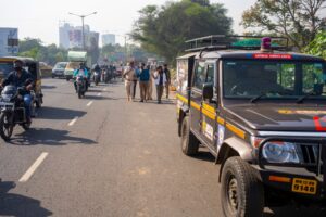 animal ambulance forest pune