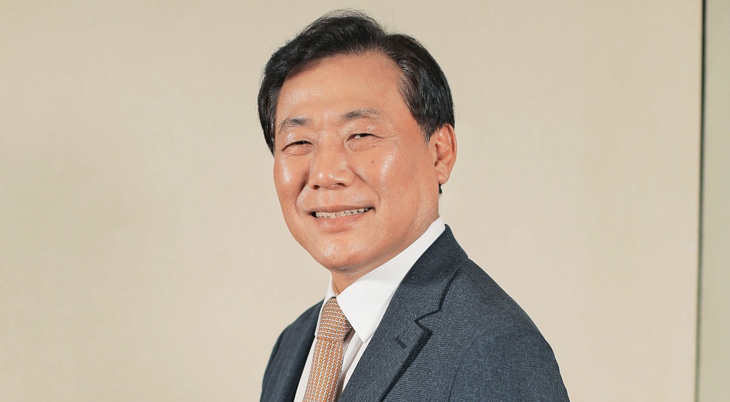 Mr. Tae-Jin Park