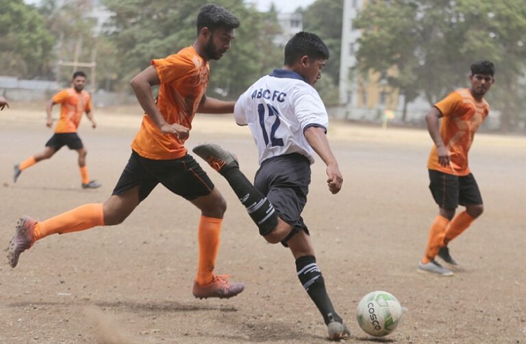 Football: Murhari steers UPSA to victory, Parshuramians ‘B’ struggle to ...