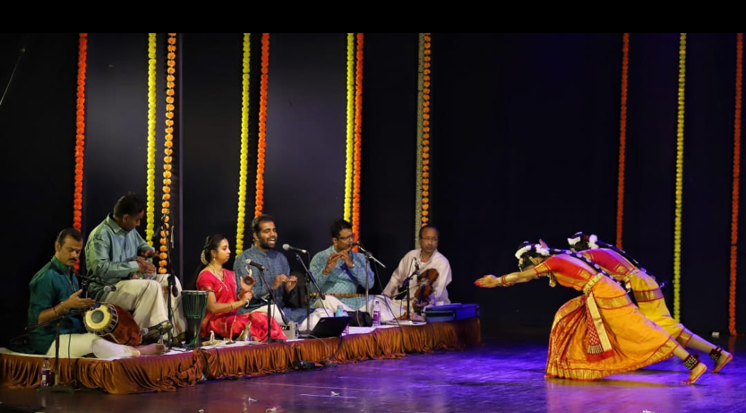 Top more than 100 bharatanatyam arangetram stage decorations latest ...