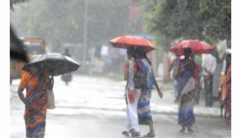 Pune Experiences Moderate to Heavy Rainfall; IMD Issues Rainfall ...