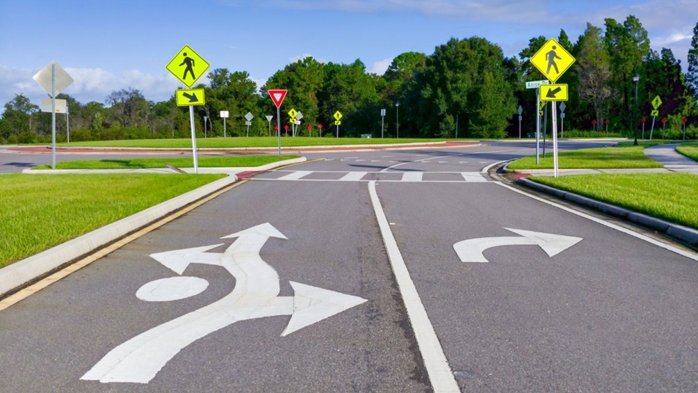 Road traffic sign