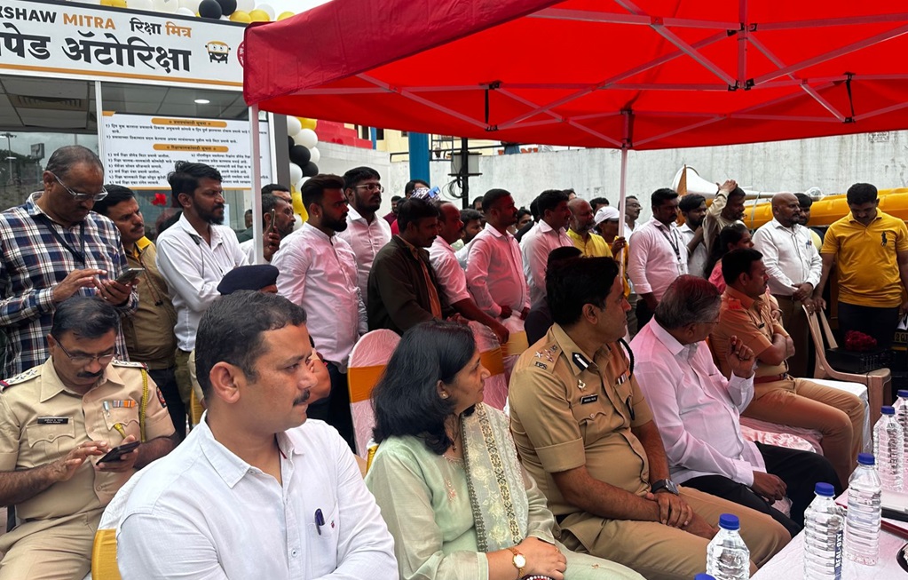 prepaid autorickshaw at Pune station