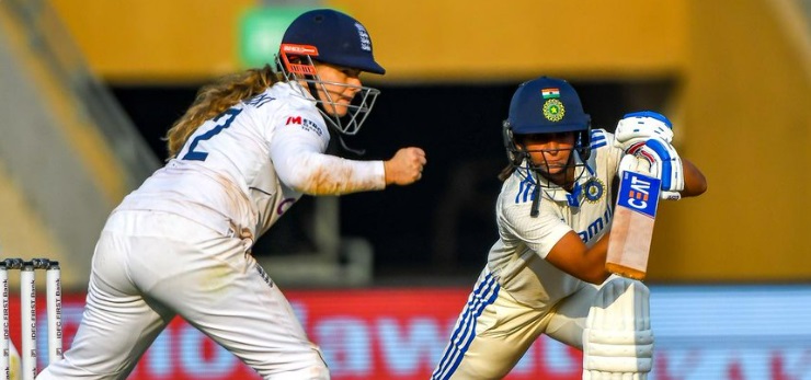 Women cricket Lord's