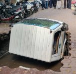 Pune: Truck and Two Motorcycles Fall into Sinkhole at City Post Office, Removed After 3 Hours